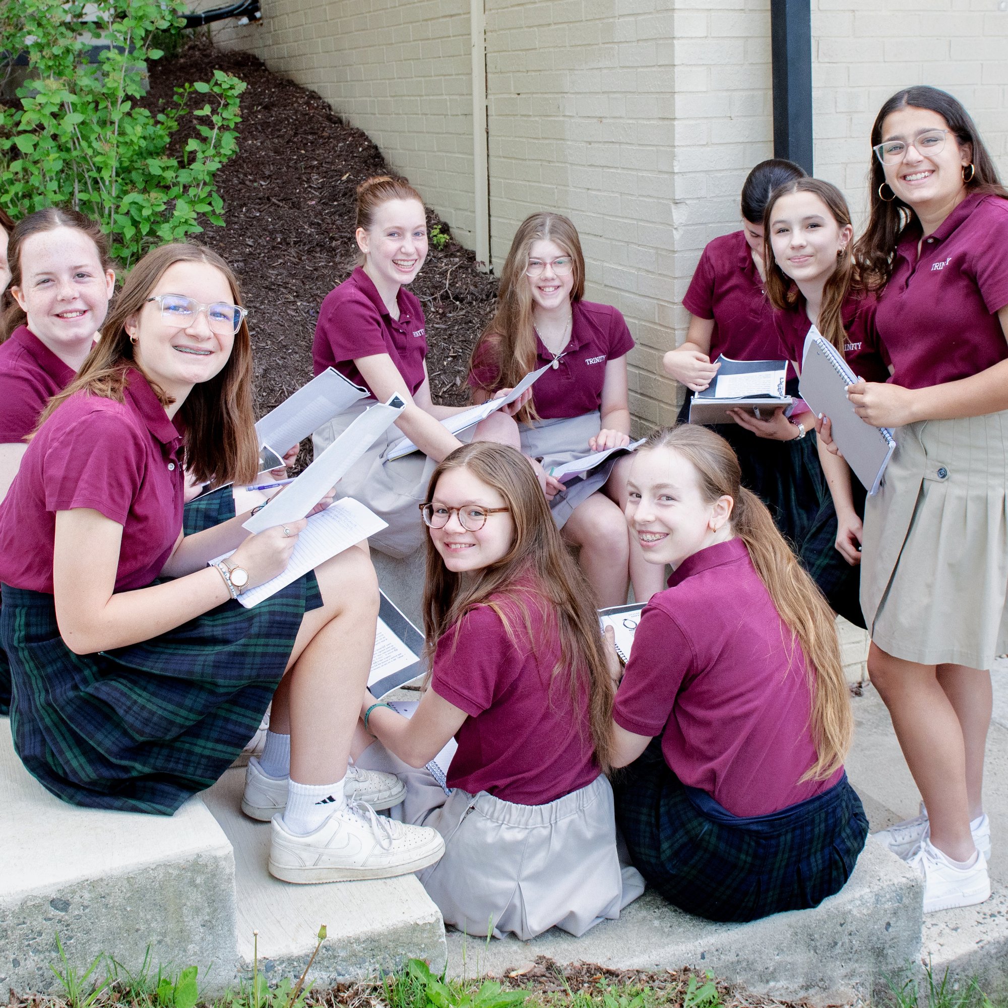 8th grade girls outside (1)